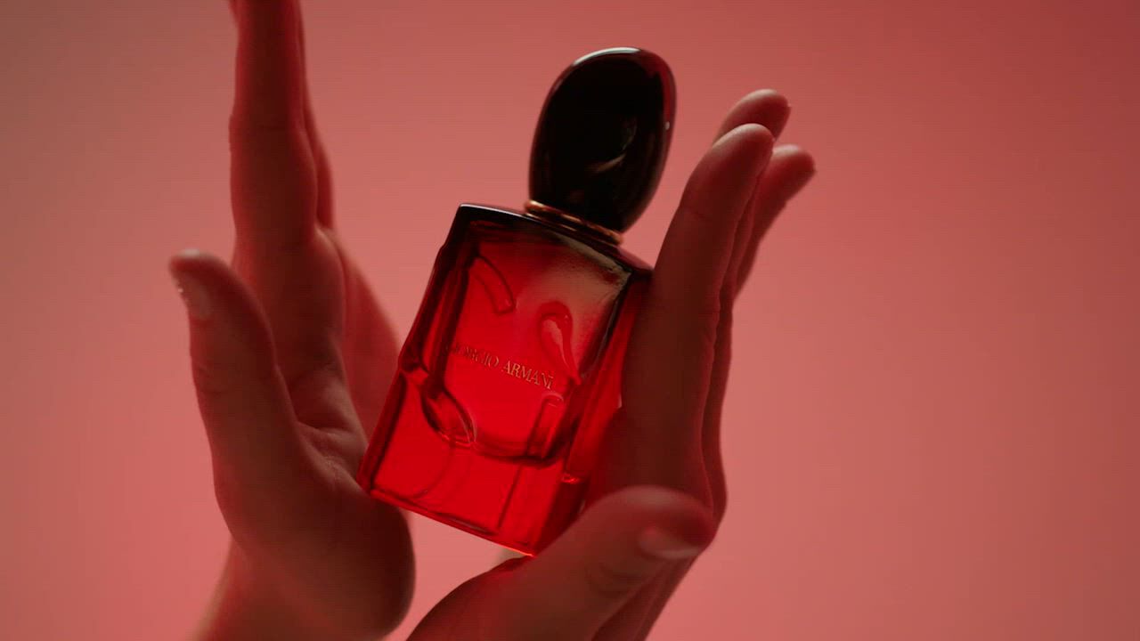 Si Passione Eau de Parfum Intense Armani beauty Australia